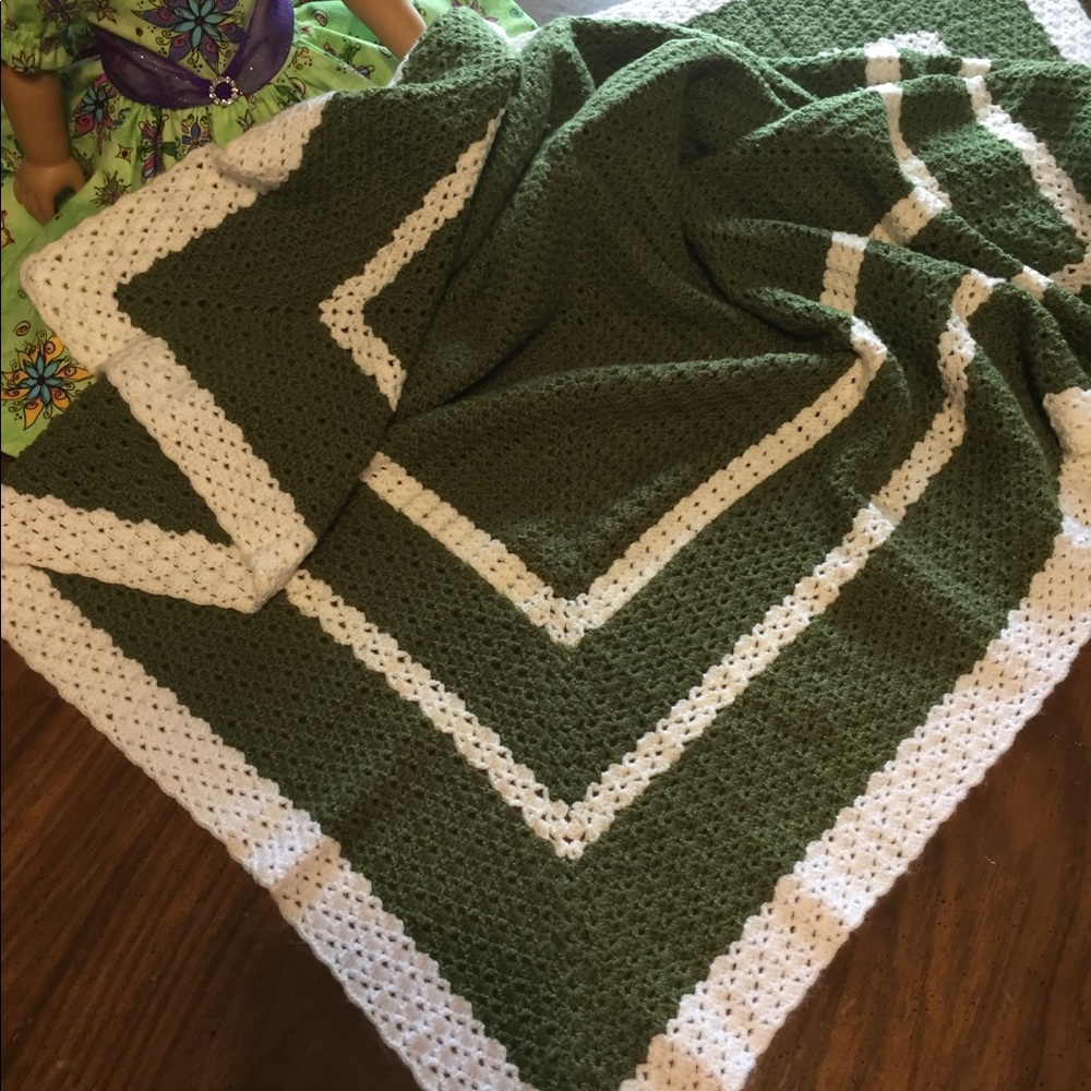 “Olive” You😁Hand Crocheted Baby Blanket - Picture 5 of 6
